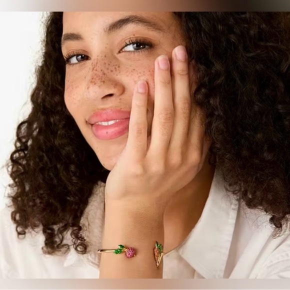 Kate Spade Gold Bangle with Pink and Orange Fruit Accents New - Picture 5 of 7